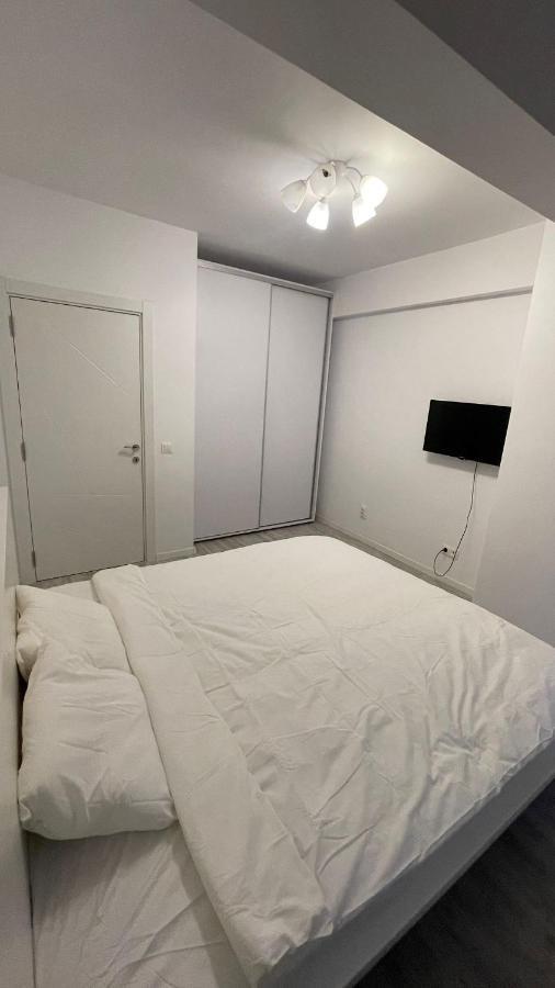Santorini Residence Apartment Otopeni Zewnętrze zdjęcie